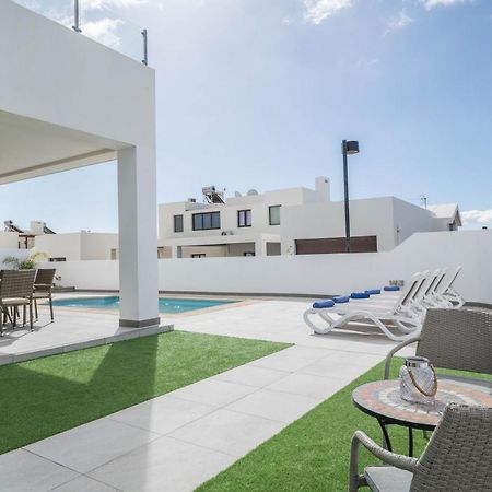 Casa Dubh Linn Playa Blanca  Extérieur photo