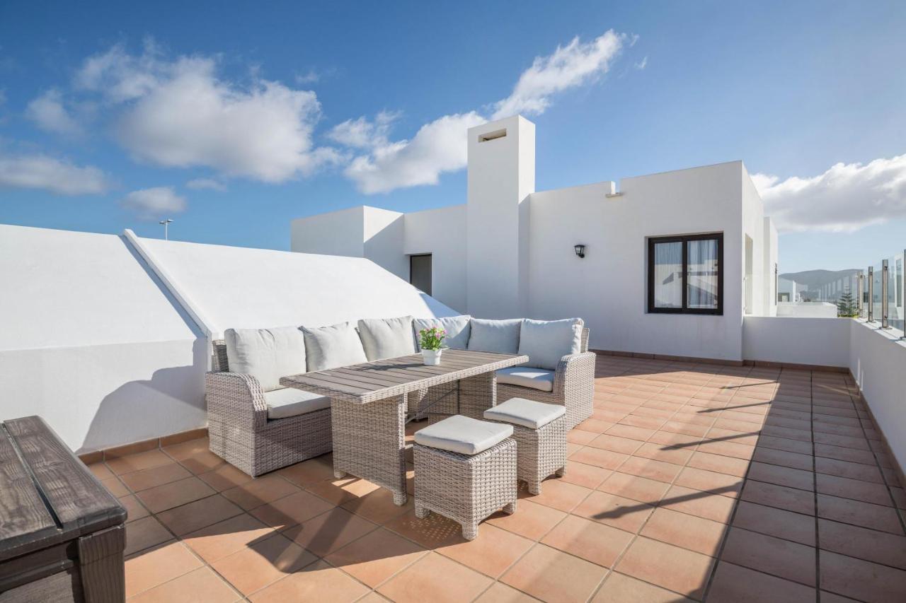 Casa Dubh Linn Playa Blanca  Extérieur photo